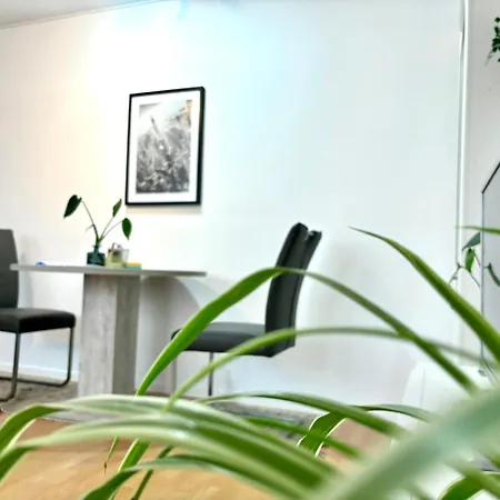 Cozy 2-room With Balcony Near Nuremberg Apartment Schwaig bei Nürnberg